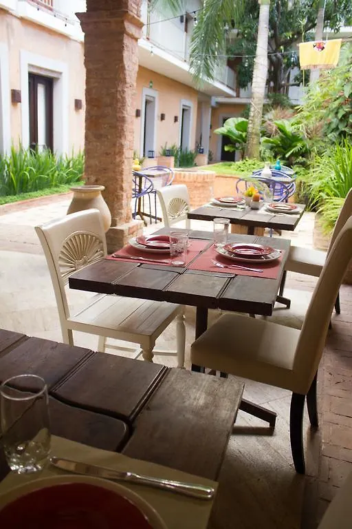 Luca Hotel Santo Domingo